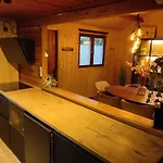 Chalet La Roche 231 *