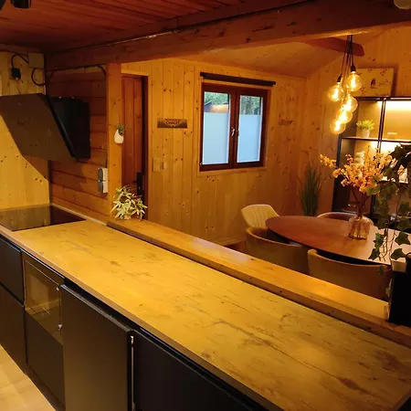 Chalet La Roche 231 *