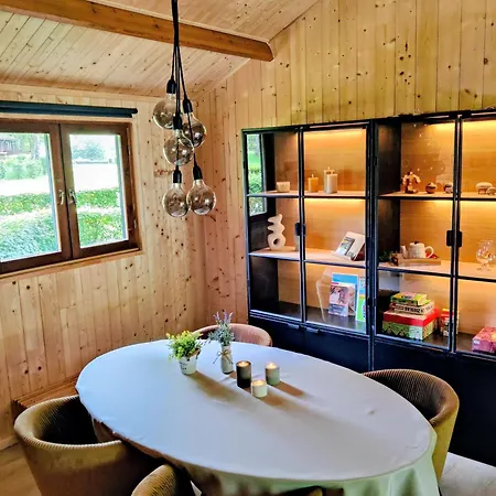 La Roche 231 Chalet